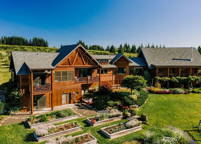 Sakura Ridge Farm & Lodge Hood River