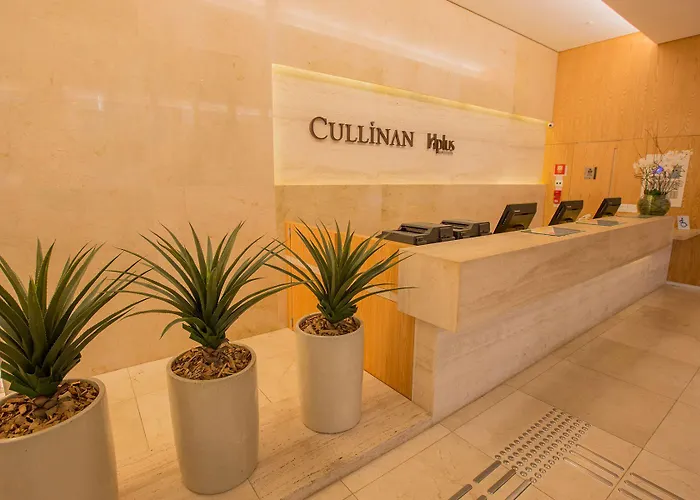 Hotel Cullinan Deluxe Brasília