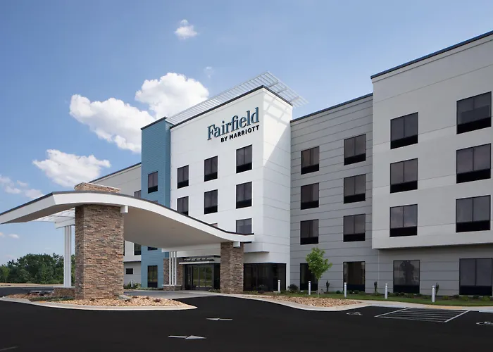 Fairfield By Marriott Inn And Suites Whitsett Greensboro East