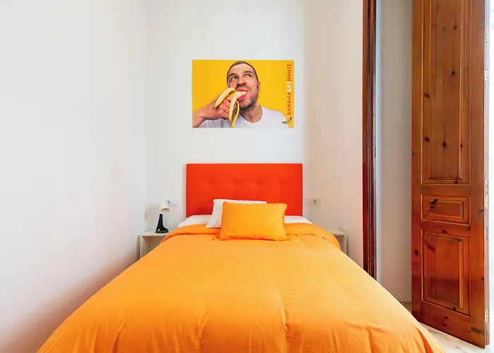 Banana Gay House - Only Men Hotel Seville