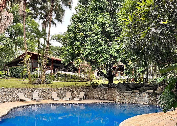 Blue Banyan Inn Quepos