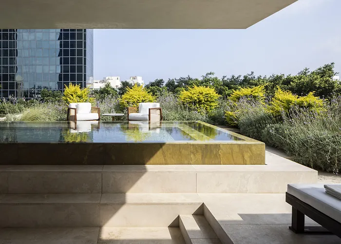 R48 Hotel And Garden Tel Aviv