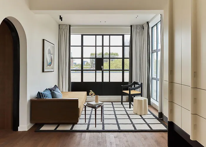Morgan & Mees Rotterdam Hotel