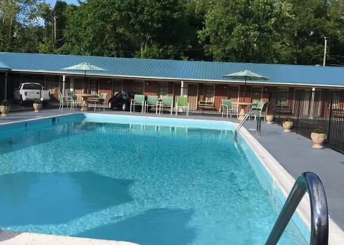 Merrimac Inn And Suite Williamsburg