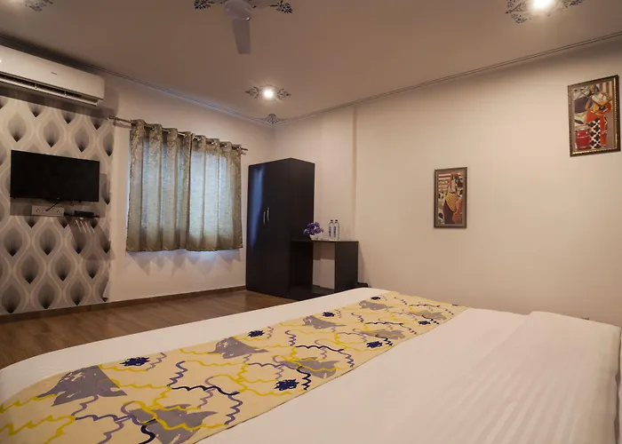 Tripli Hotels Arunoday Palace Udaipur