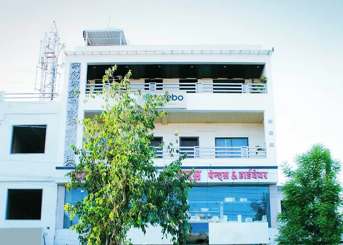 Treebo Paras Raj Near City Palace Udaipur
