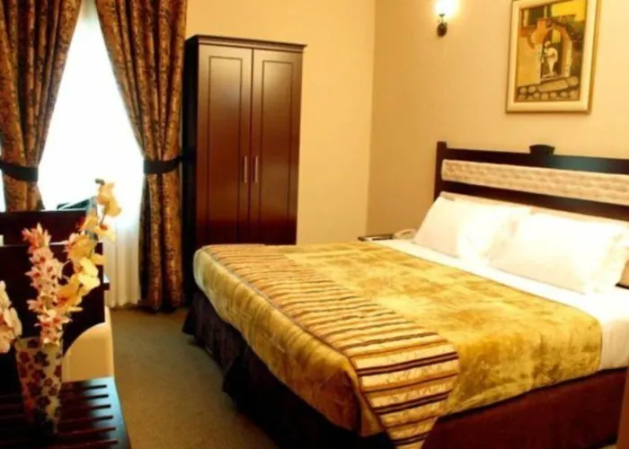 Al Bustan Tower Hotel Suites Sharjah