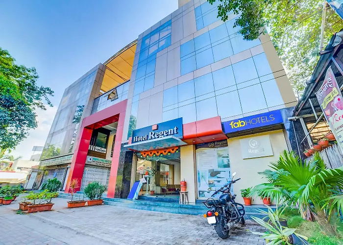 Fabhotel Regent Inn - Nr Skywalk Bridge Pimpri-Chinchwad