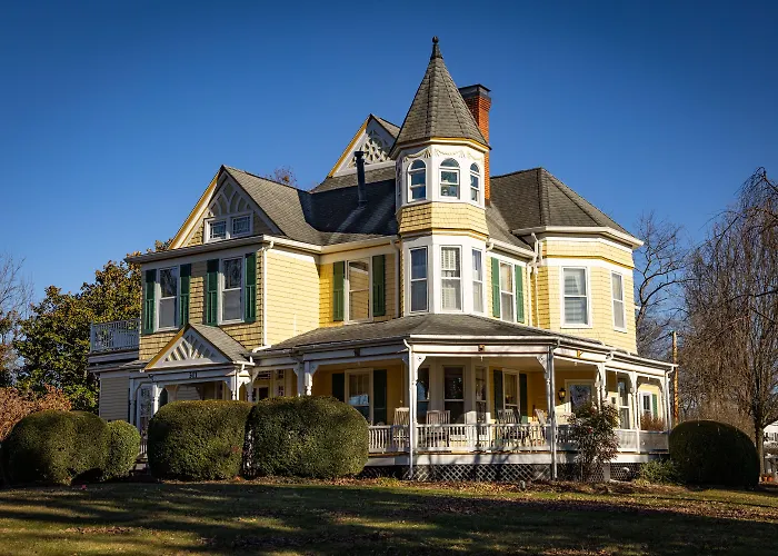 The Oaks Victorian Inn Christiansburg