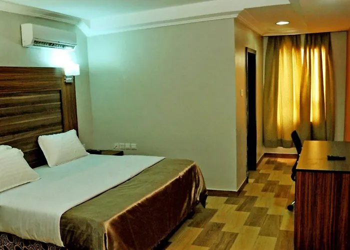 Dmatel Hotel And Resort Lekki