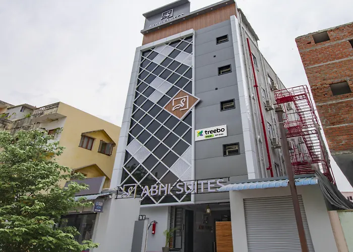 Treebo Abhi Suites, 400 Mts From Guntur Junction