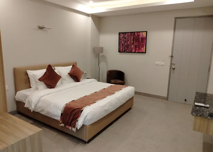 Rosastays Gurugram Sec 31 Gurgaon