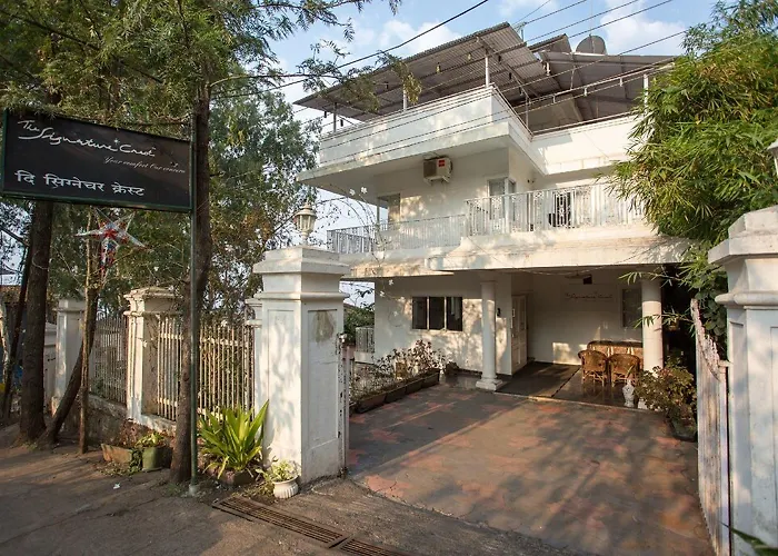 Hotel Signature Crest Near St Joseph'S Catholic Church, Panchgani