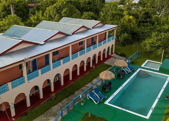 Waterloo Guest House Black River