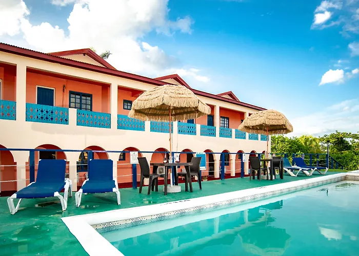 Waterloo Guest House Black River