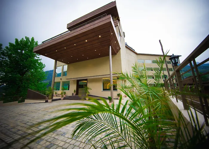 Justa Grand View Resort & Spa, Manali