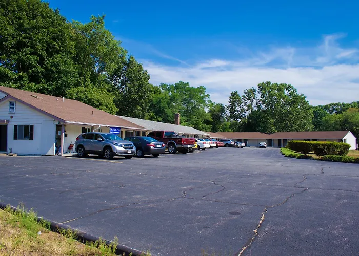 Travel Inn North Kingstown