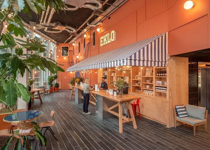 Eklo Hotels Paris Porte de Versailles Vanves