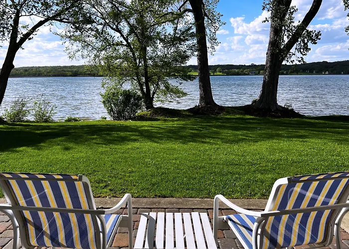 The Sand Hill Inn Lake Geneva