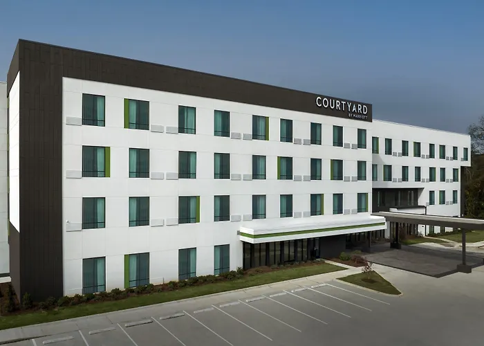 Courtyard By Marriott Northport University Of Alabama