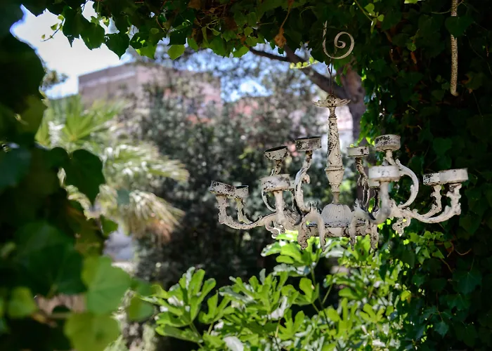 Bed and Breakfast Giardino Segreto - Via Foria 216 Ammezzato à Naples