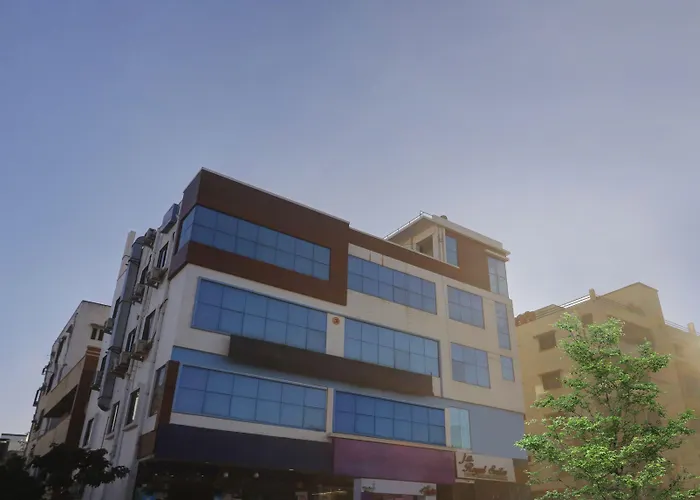 Itsy Hotels J A Royal Suites Manikonda Hyderabad
