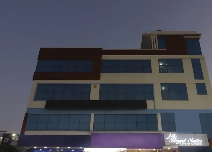 Itsy Hotels J A Royal Suites Manikonda Hyderabad