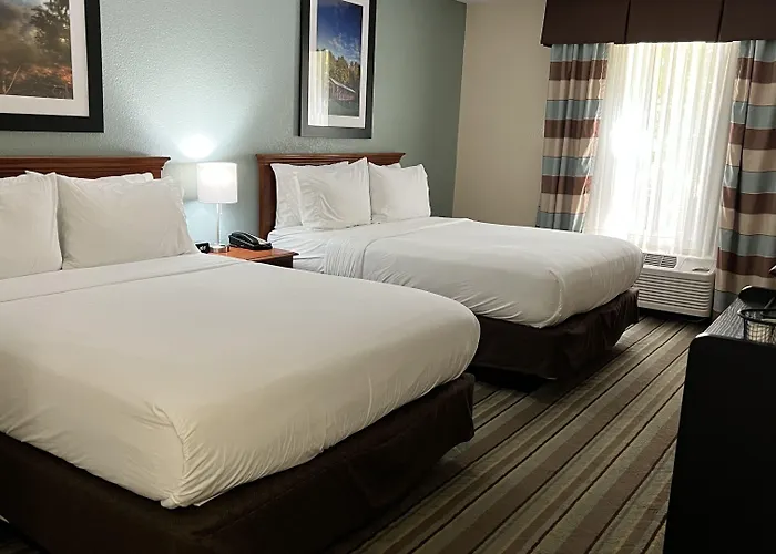 White Pine Lodge Salamanca