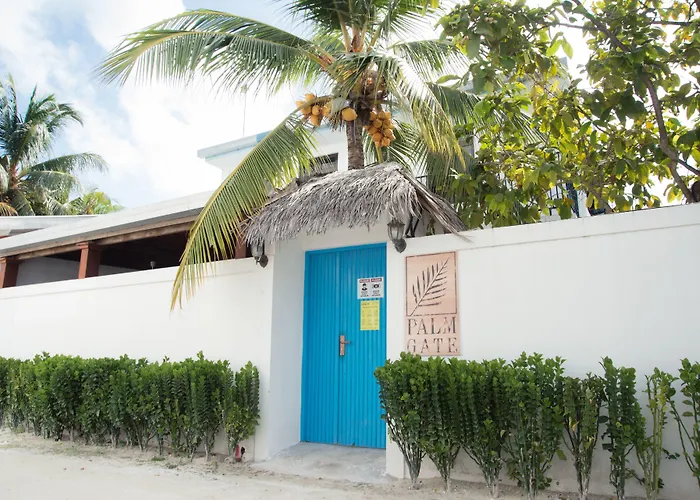 Palm Gate Maldives Hotel Thulusdhoo