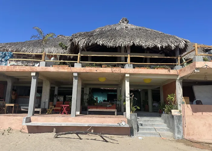Sebastian De Los Milagros Zipolite