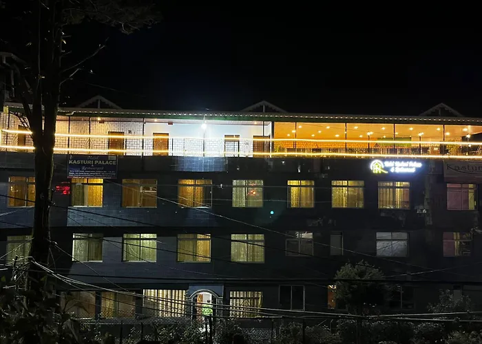 Goroomgo Kasturi Palace Darjeeling - Luxury Room With Parking Facilities - Best Seller