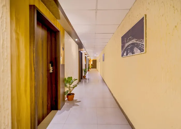 Hotel Treebo Golden Swan Pammal Chennai