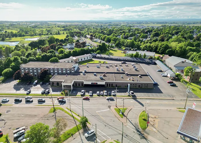 Glengarry Extended Stays Truro