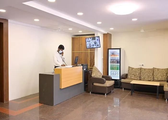 Hotel Silver Oak Pune