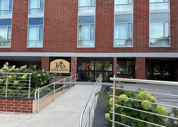 Iris Hotel Boston Brookline