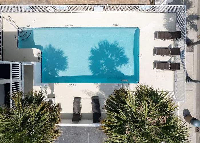 Lily & Bloom Hotel Myrtle Beach