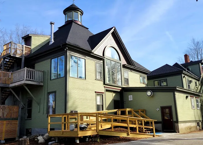 The Elizabeth Inn And Restaurant Bethel