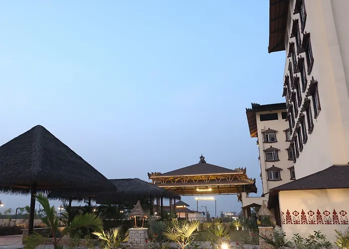 Shyama Sarovar Portico Orai
