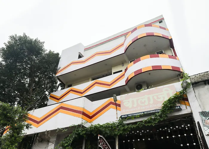 Spot On 48832 Balaji Parisar Hotel Ujjain