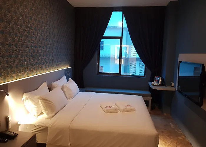 Selecta Hotel Medan Petisah R Signature