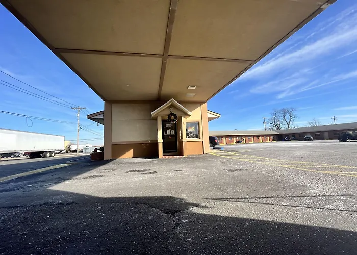 Circle Motor Lodge South Amboy