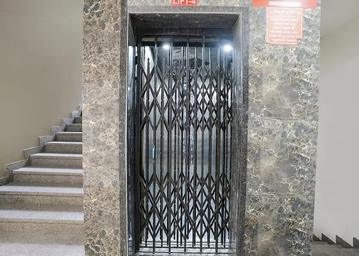 Fabexpress Blue Stone Hotel Surat