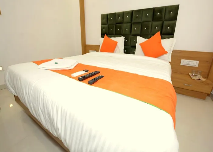 Hotel Greeen Leaf Anand