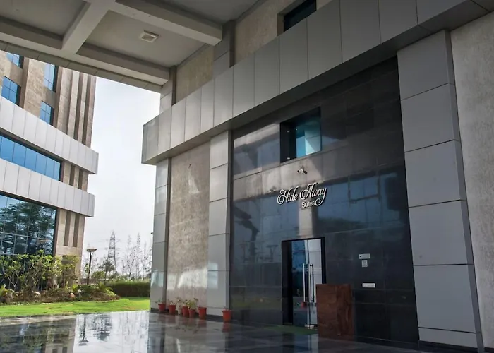 Hide Away Suites Noida