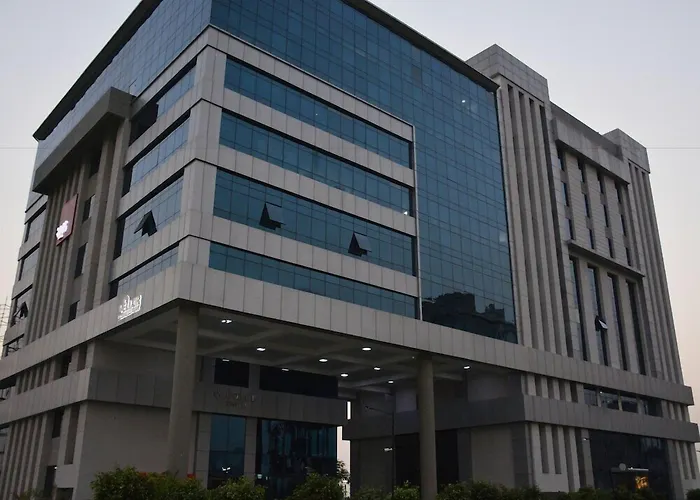 Hide Away Suites Noida