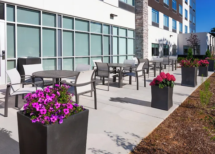 Holiday Inn Express & Suites Reedsburg - Dells Area By Ihg