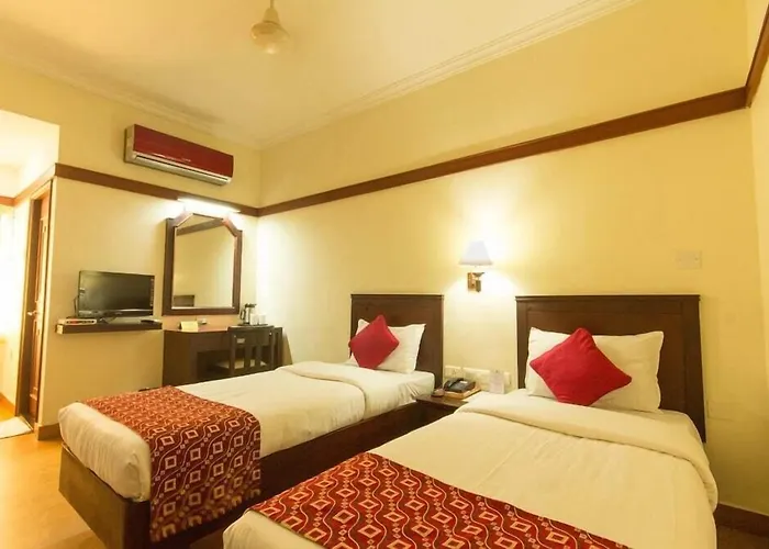 Hotel Aiswarya Kochi