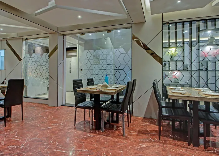 Treebo Glassotel Near Ruby Hospital Kolkata
