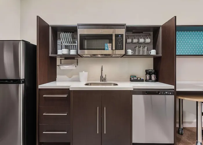 Home2 Suites By Hilton Cedar Rapids Westdale