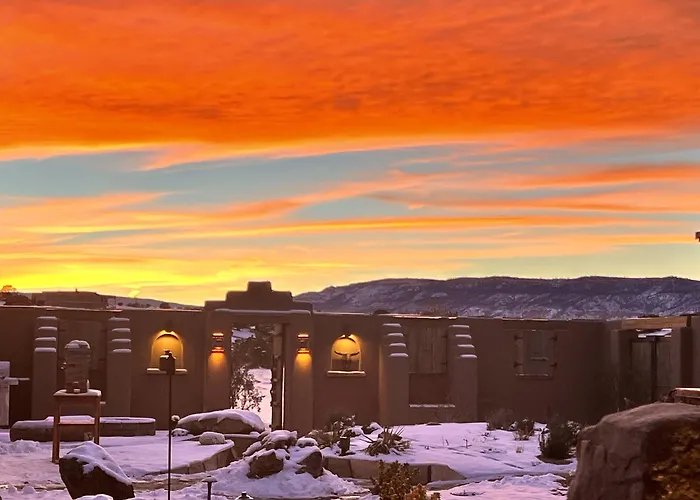 The Grand Hacienda Inn With Breakfast Abiquiu